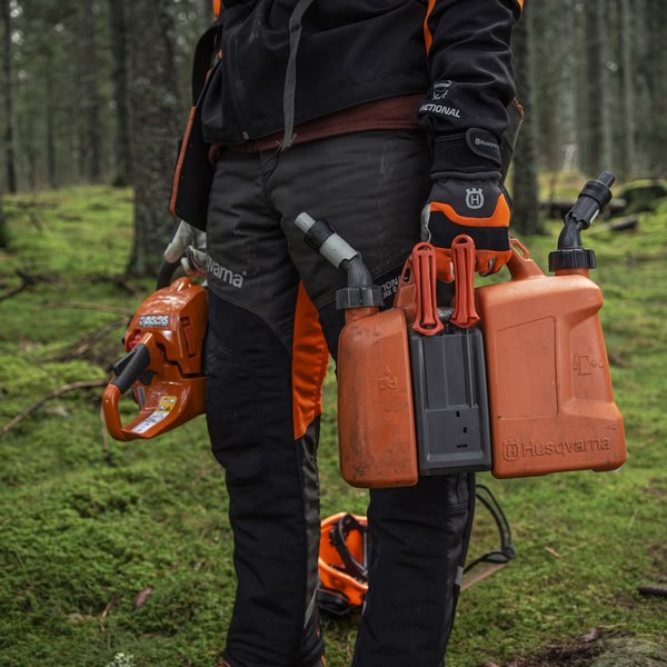 Fuel Cans and Filling Equipment